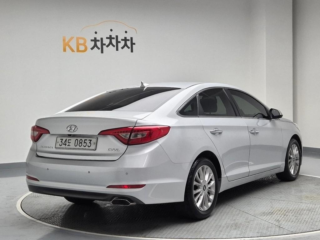 2016 HYUNDAI LF SONATA 