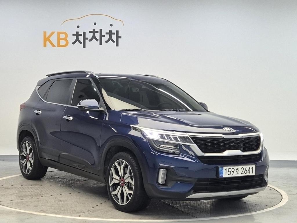 2022 KIA SELTOS 