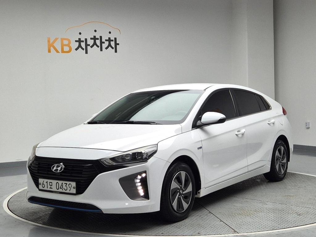 2016 HYUNDAI IONIQ 