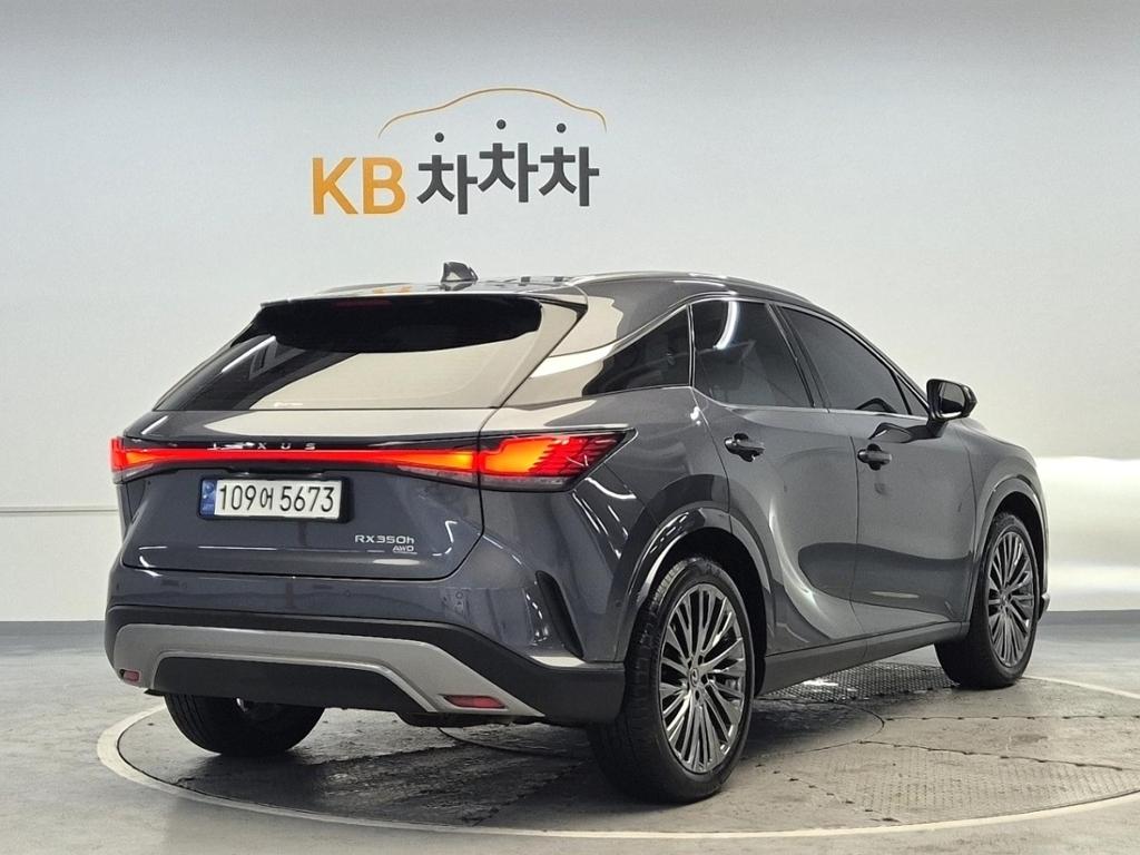 2024 LEXUS RX270 