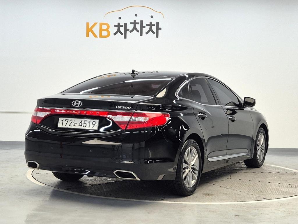 2017 HYUNDAI GRANDEUR HG 