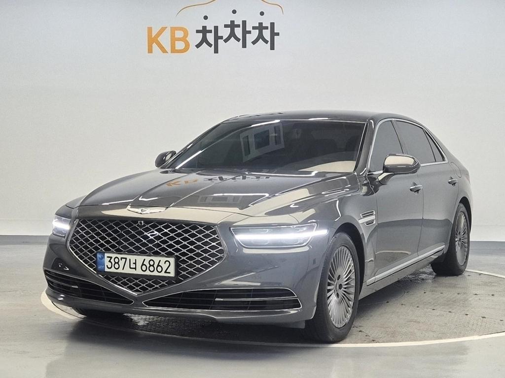 2021 GENESIS G90 