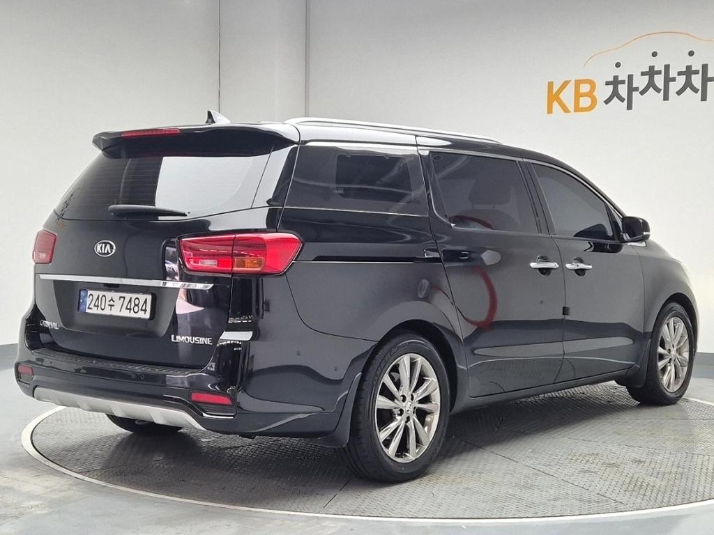 2019 KIA THE NEW CARNIVAL 