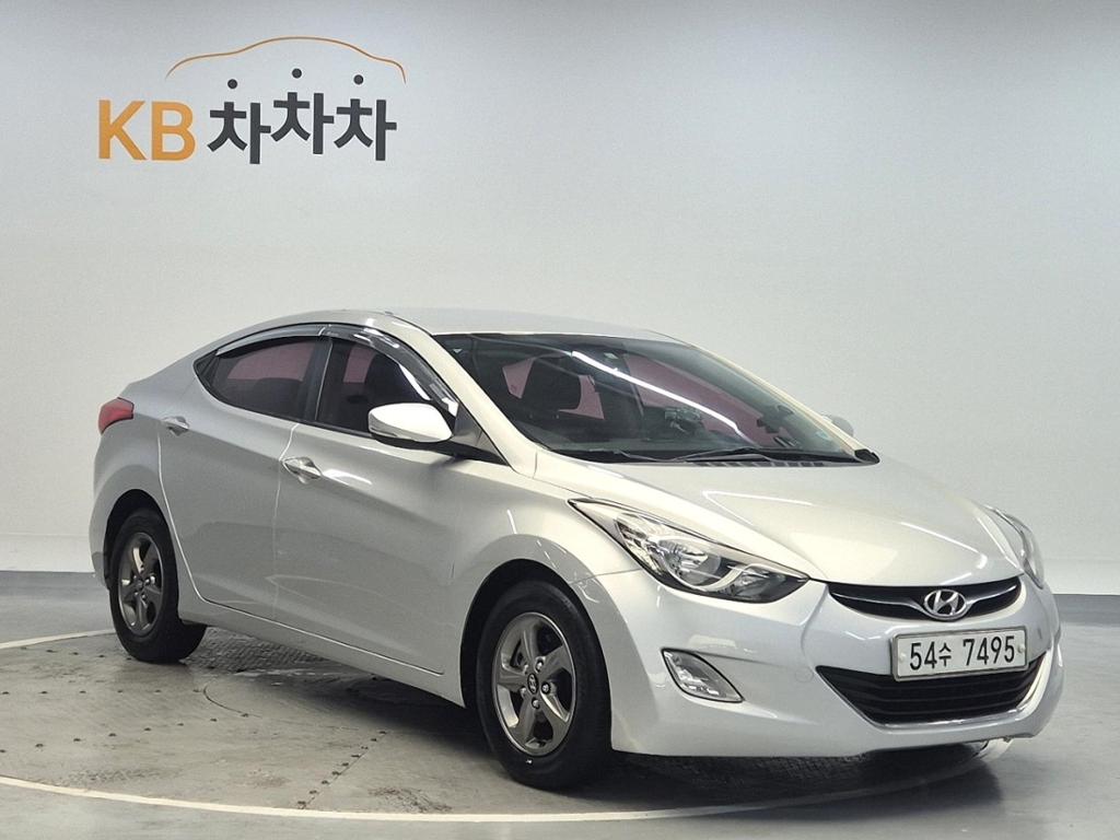 2011 HYUNDAI AVANTE MD 