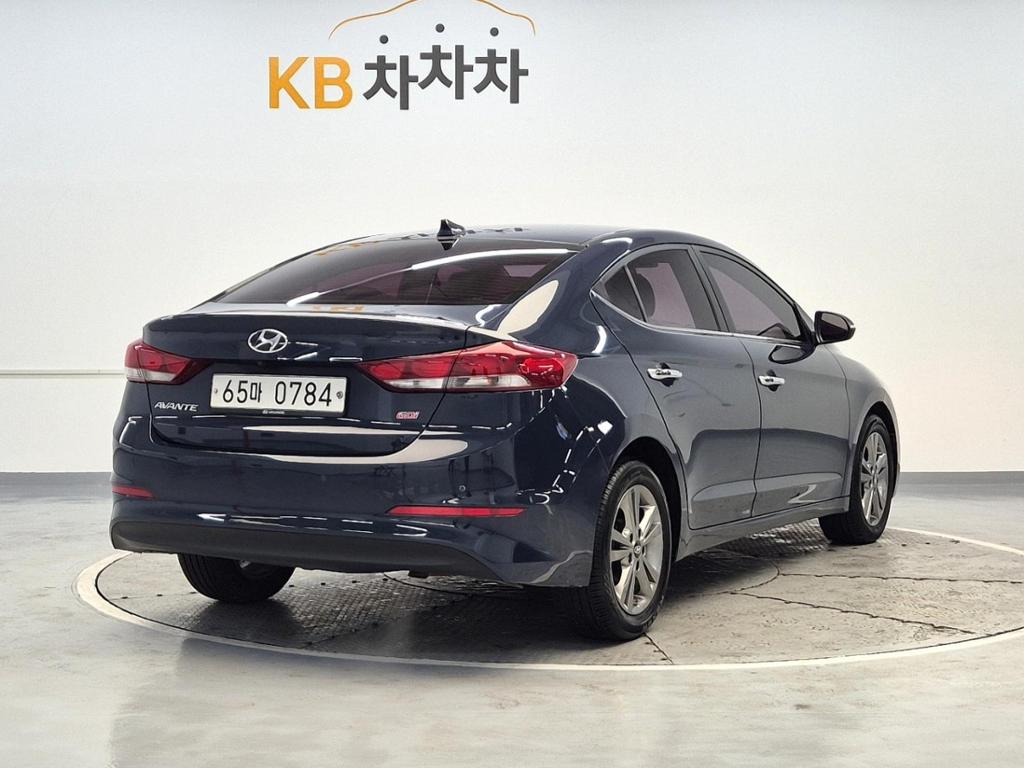 2016 HYUNDAI AVANTE AD 