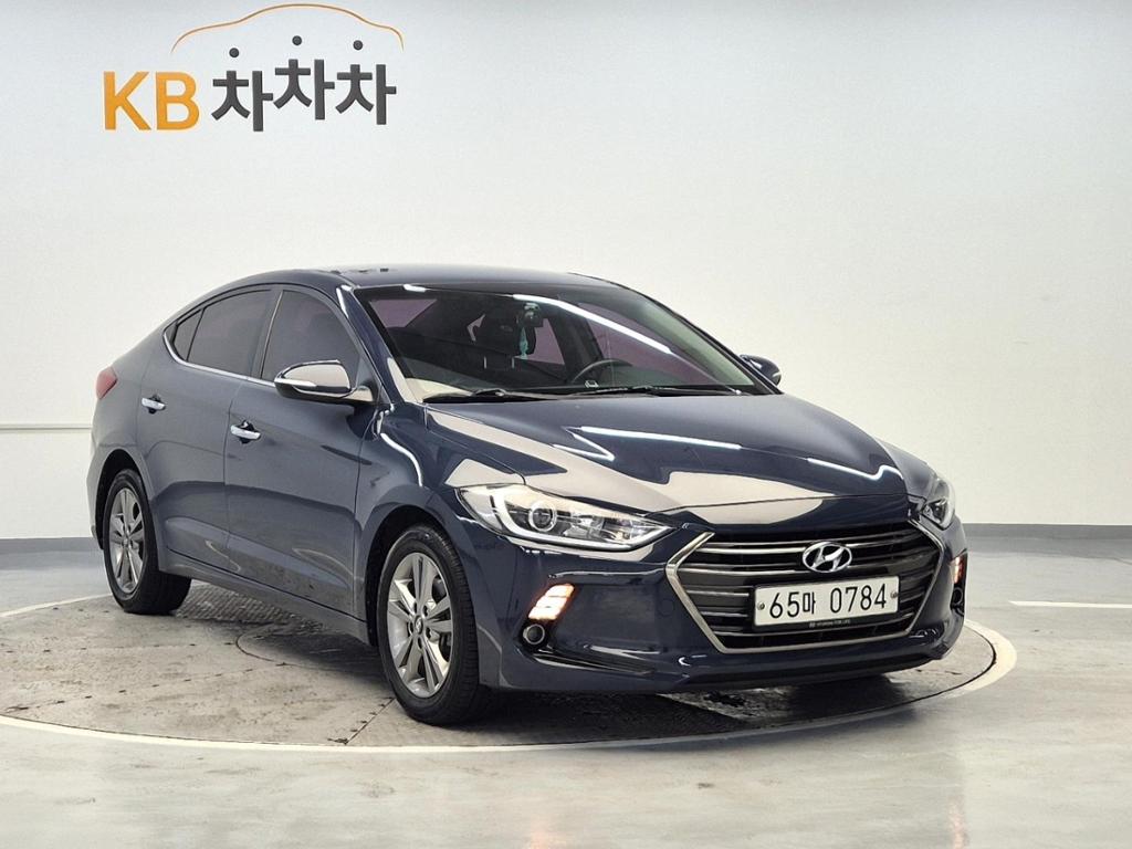 2016 HYUNDAI AVANTE AD 