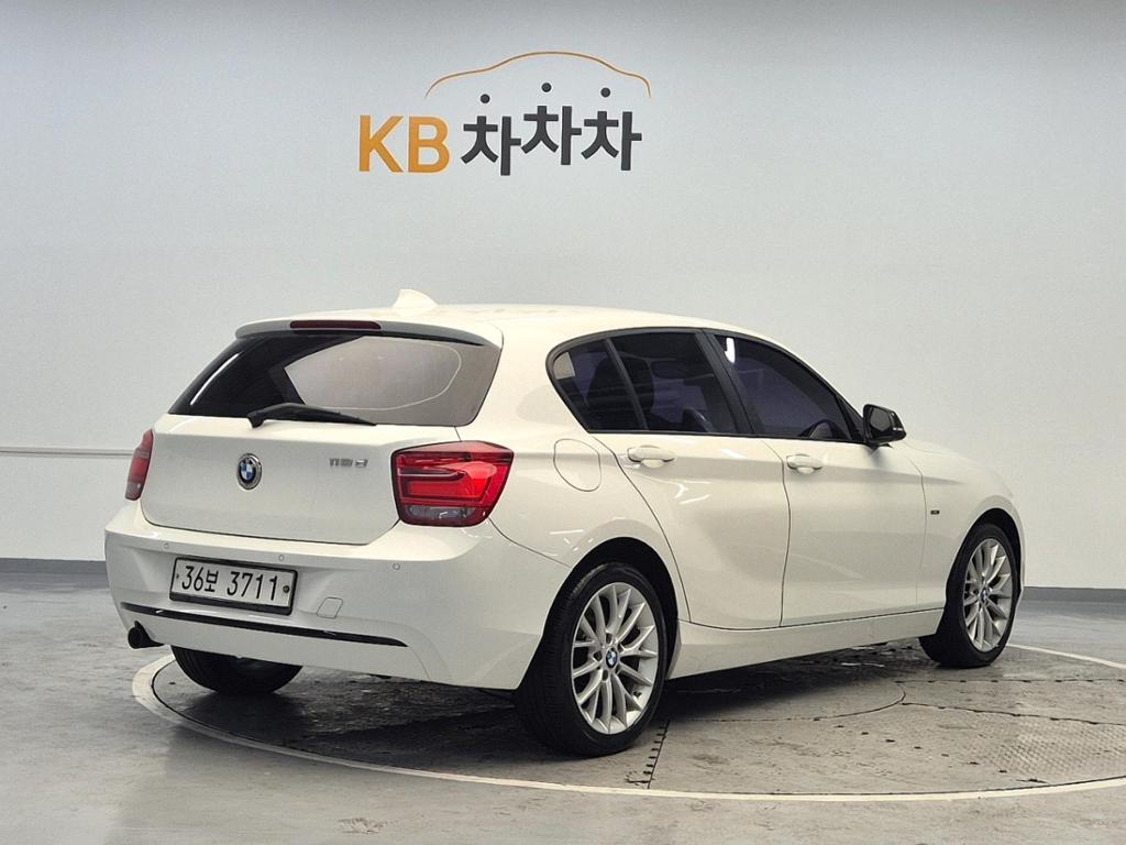 2015 BMW 1 Series (2Gen) 