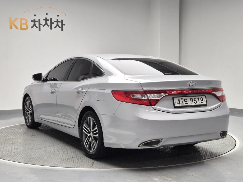 2014 HYUNDAI GRANDEUR HG 