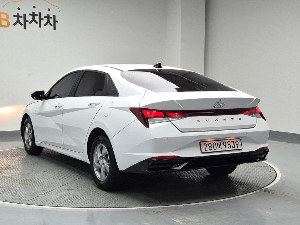 2021 HYUNDAI AVANTE (CN7) 