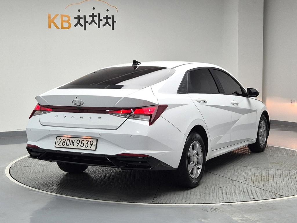 2021 HYUNDAI AVANTE (CN7) 