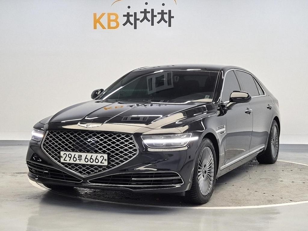 2019 GENESIS G90 