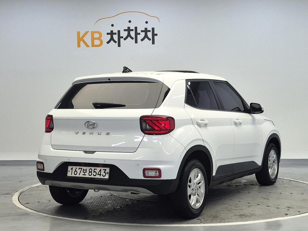 2020 HYUNDAI VENUE 