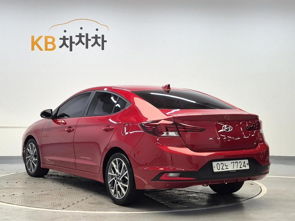 2019 HYUNDAI THE NEW AVANTE AD 