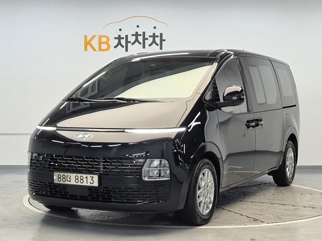 2022 HYUNDAI STARIA 