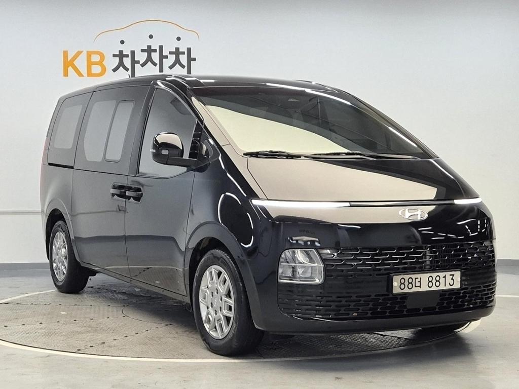 2022 HYUNDAI STARIA 