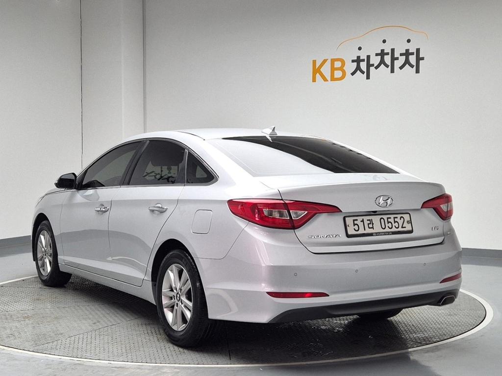2016 HYUNDAI LF SONATA 