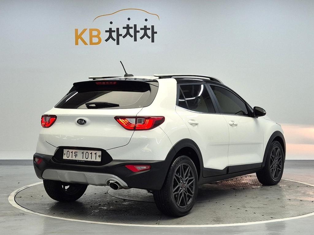 2018 KIA STONIC 