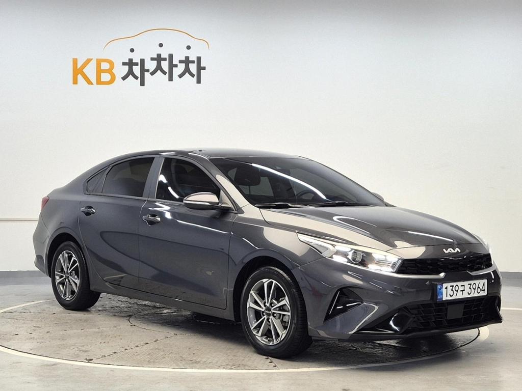 2022 KIA THE NEW K3 