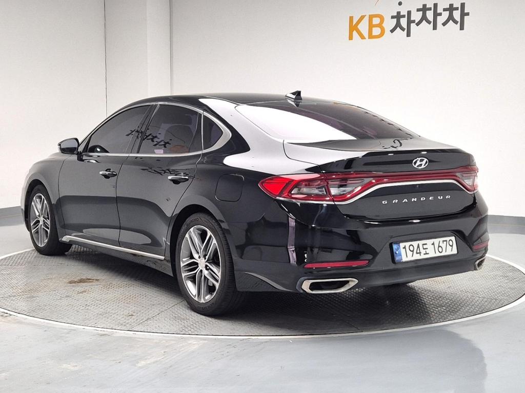 2017 HYUNDAI GRANDEUR IG 