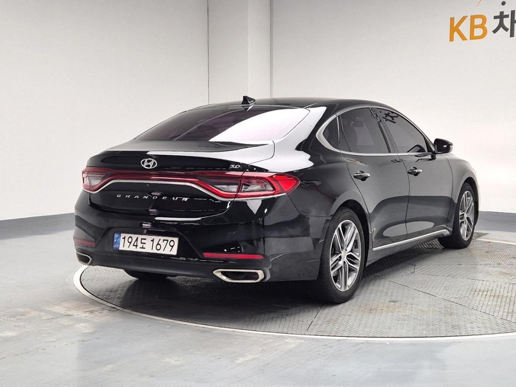 2017 HYUNDAI GRANDEUR IG 