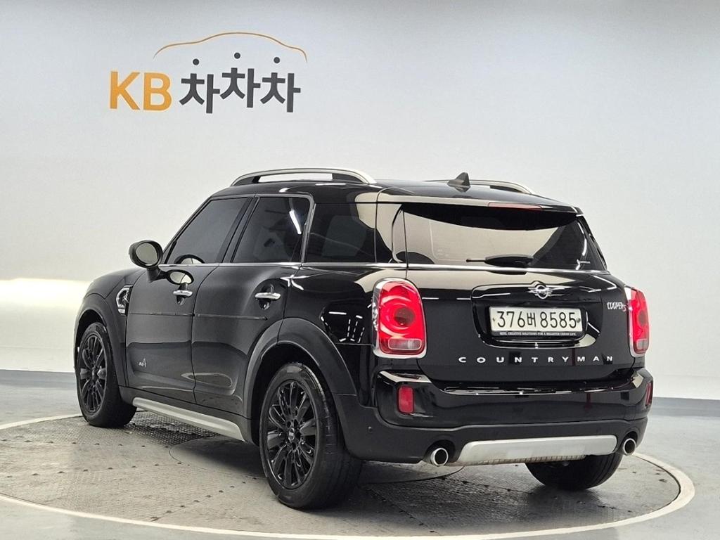 2020 MINI COUNTRYMAN 