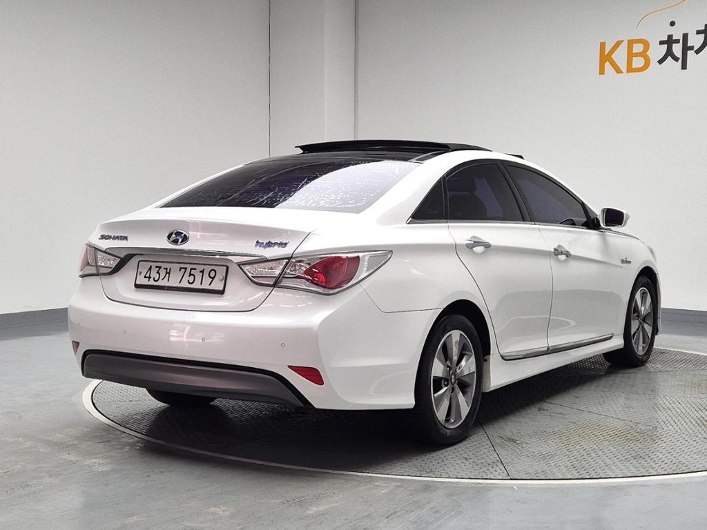 2012 HYUNDAI YF SONATA HYBRID 