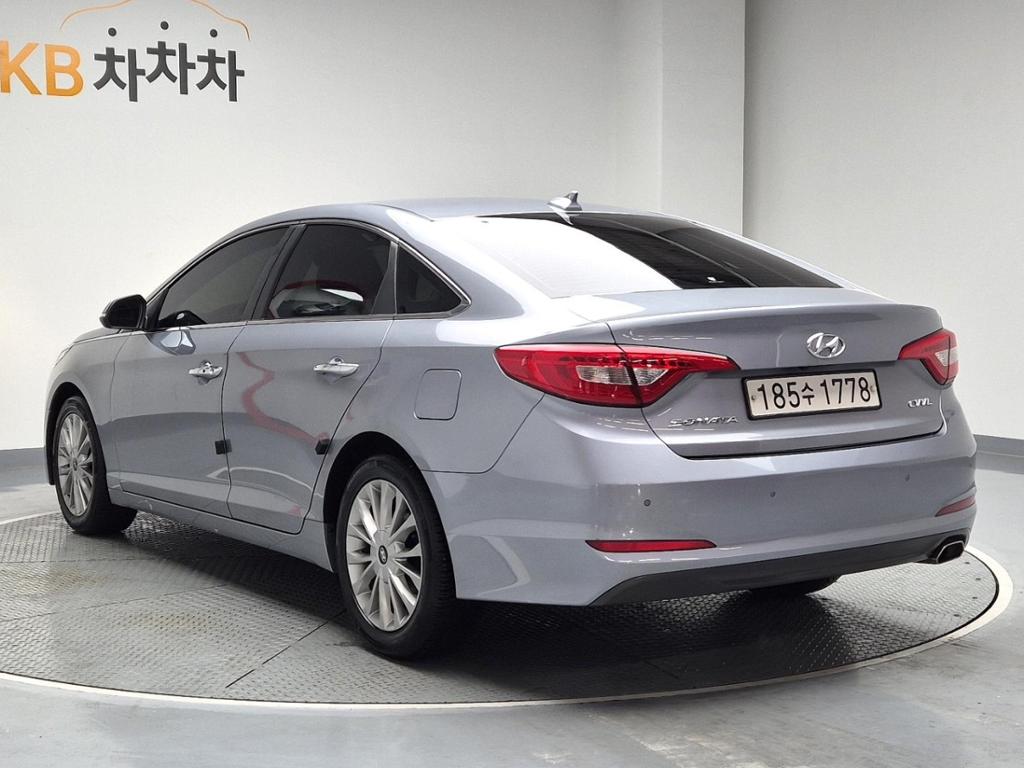 2017 HYUNDAI LF SONATA 