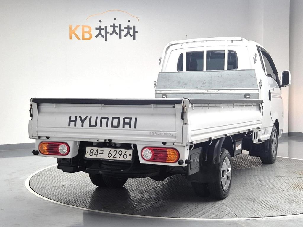 2021 HYUNDAI PORTER II 