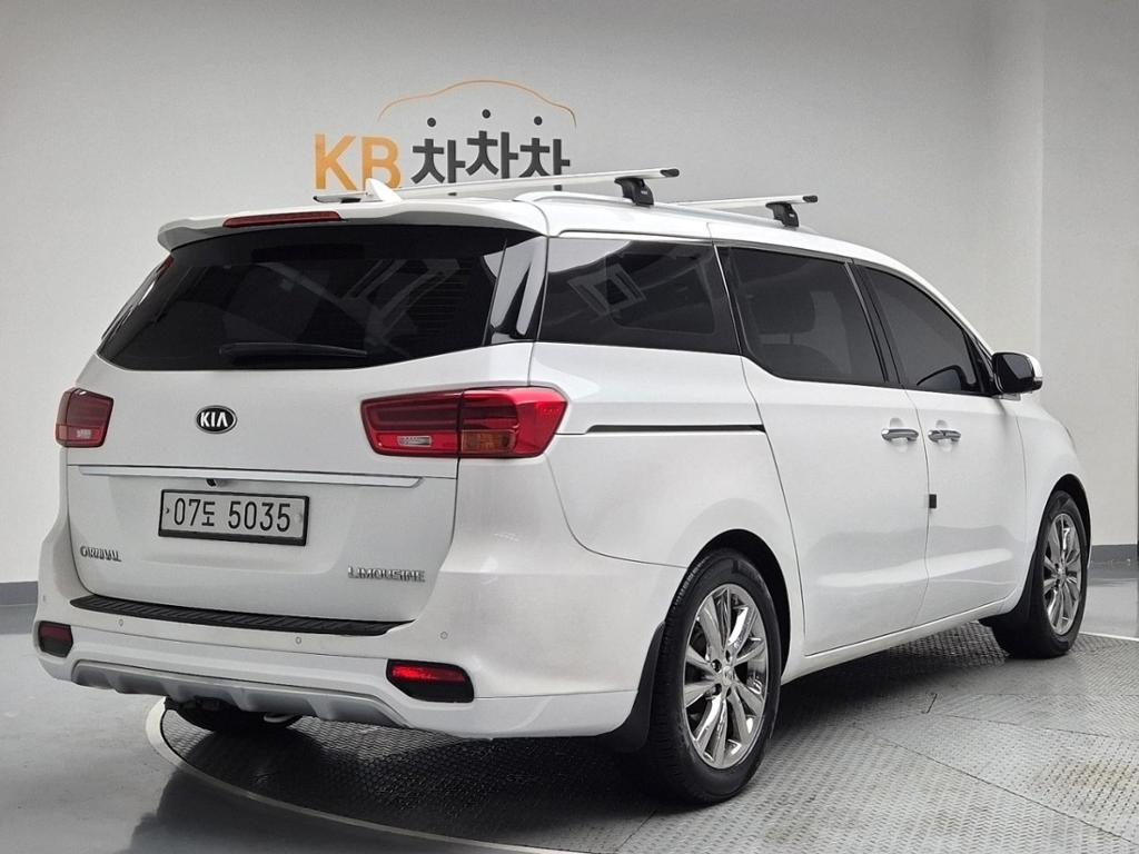 2019 KIA THE NEW CARNIVAL 