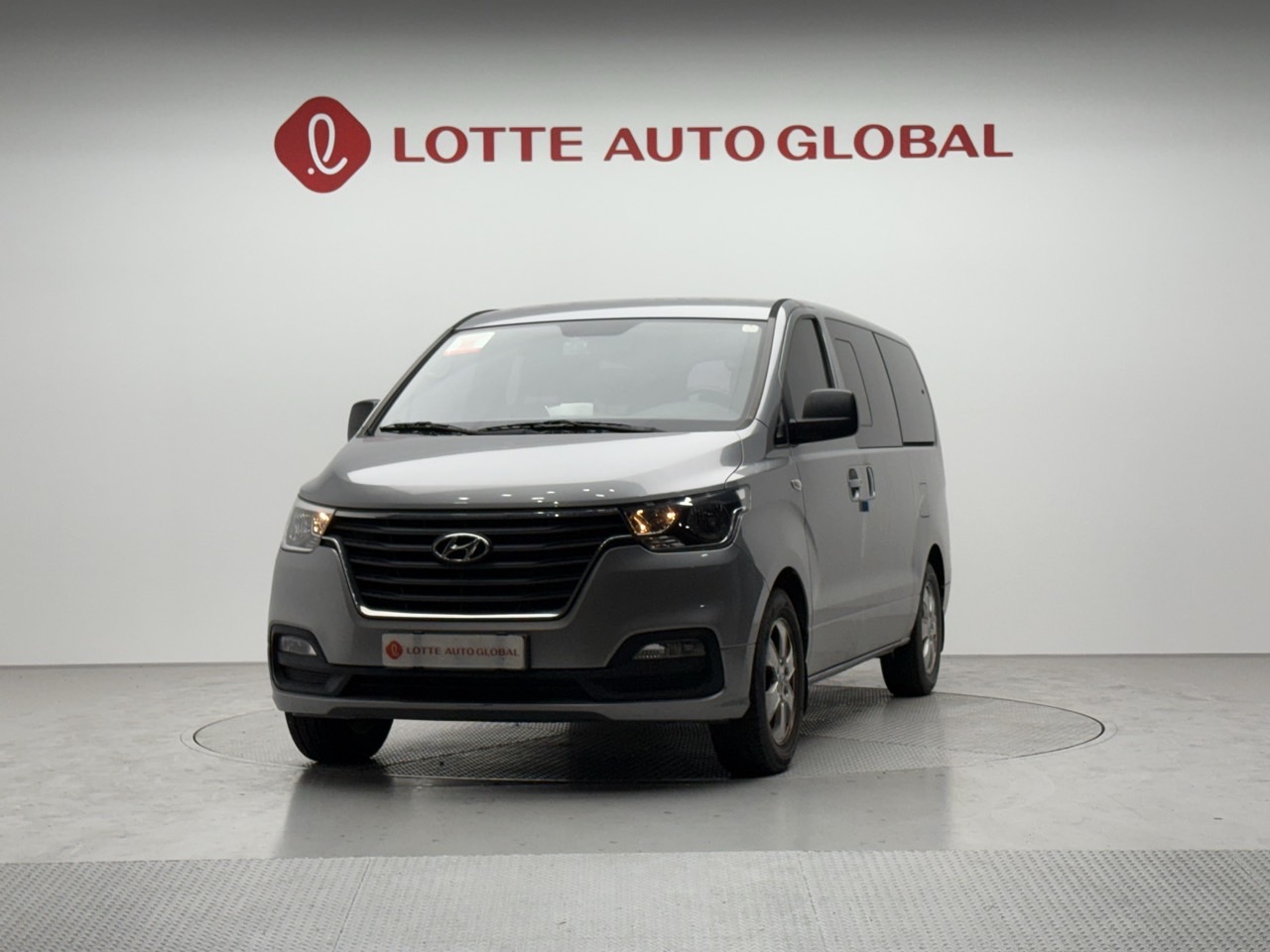 2019 HYUNDAI THE NEW GRAND STAREX 12seat Diesel Smart