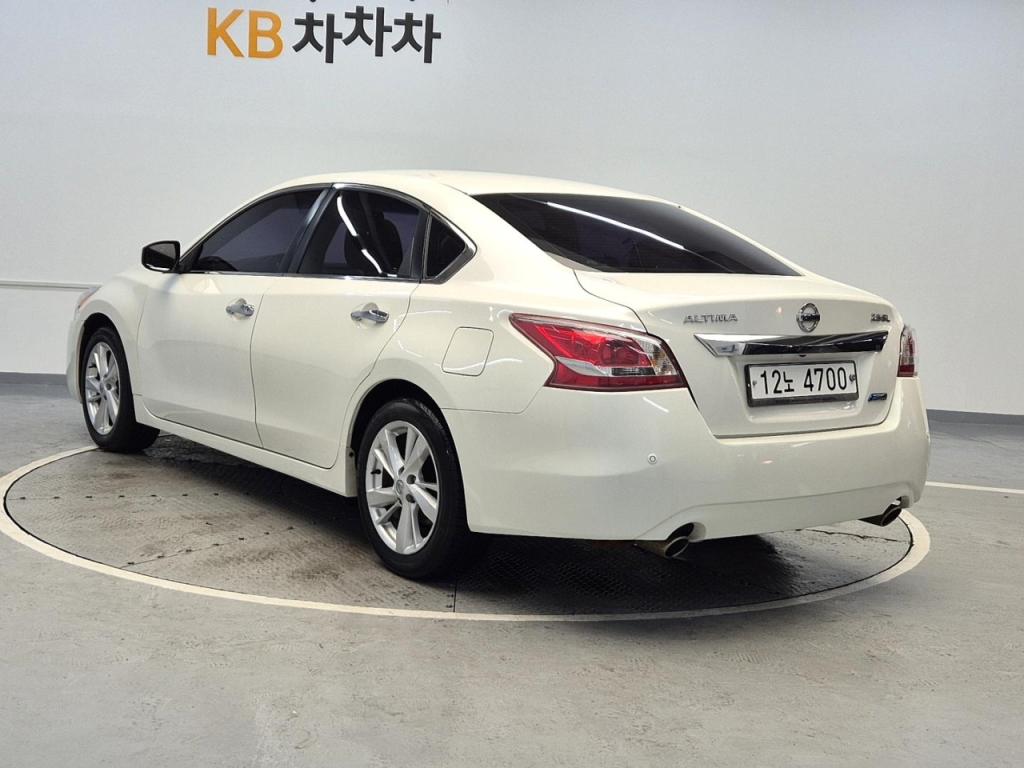 2013 NISSAN ALTIMA 