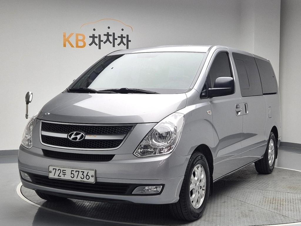 2012 HYUNDAI GRAND STAREX 