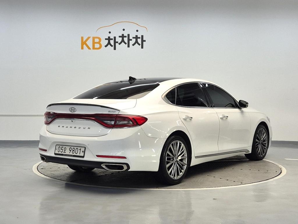 2018 HYUNDAI GRANDEUR IG 