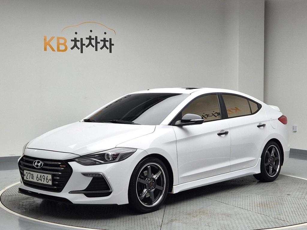 2017 HYUNDAI AVANTE AD 