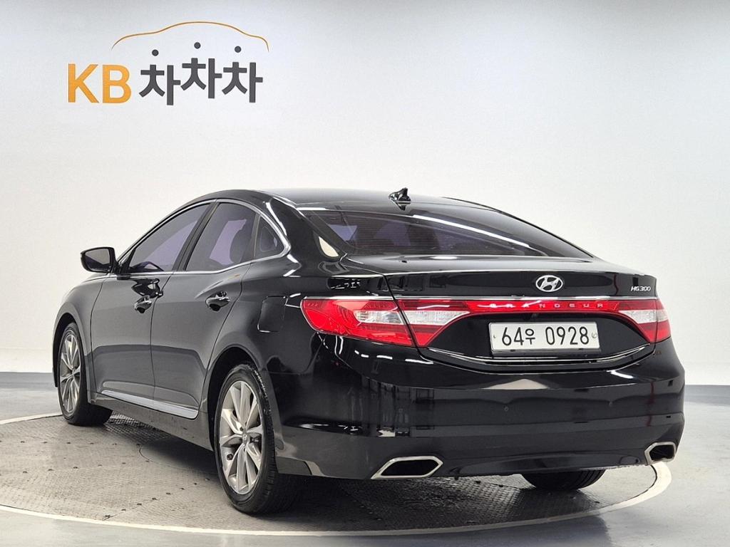 2016 HYUNDAI GRANDEUR HG 