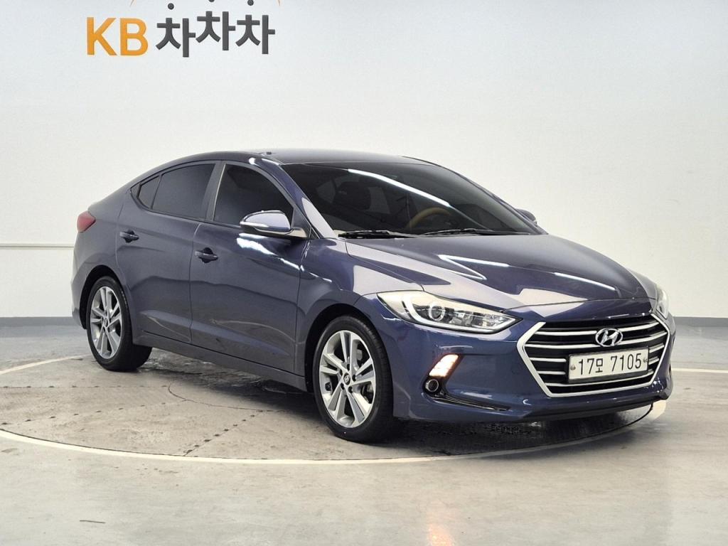2017 HYUNDAI AVANTE AD 