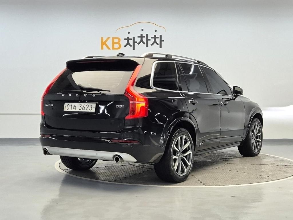 2017 VOLVO XC90 (2Gen) 