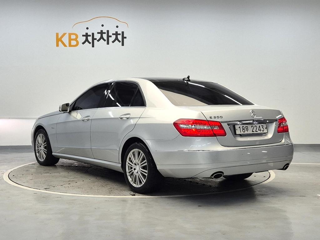 2012 BENZ E CLASS (4Gen) 