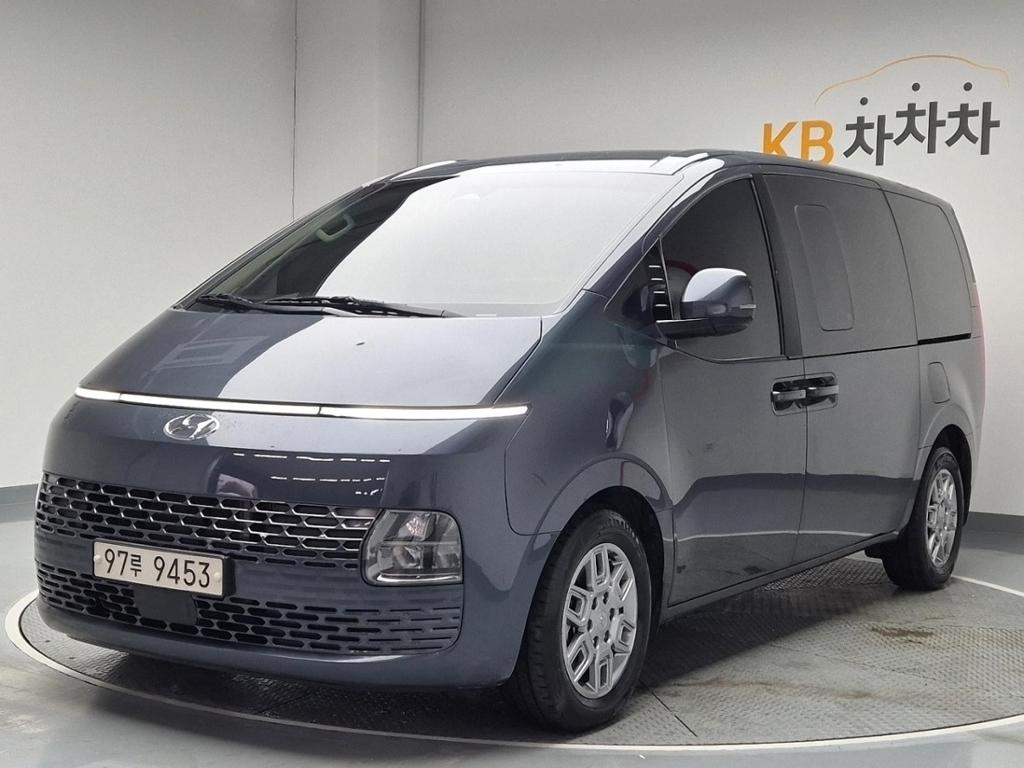 2022 HYUNDAI STARIA 