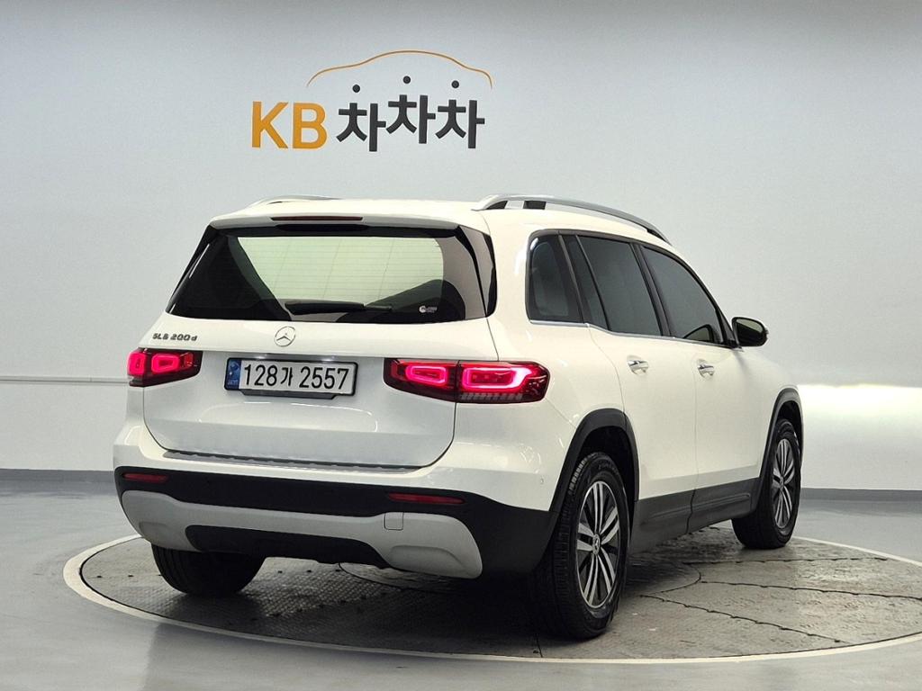 2021 BENZ GLB CLASS 