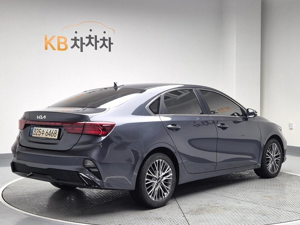 2022 KIA THE NEW K3 