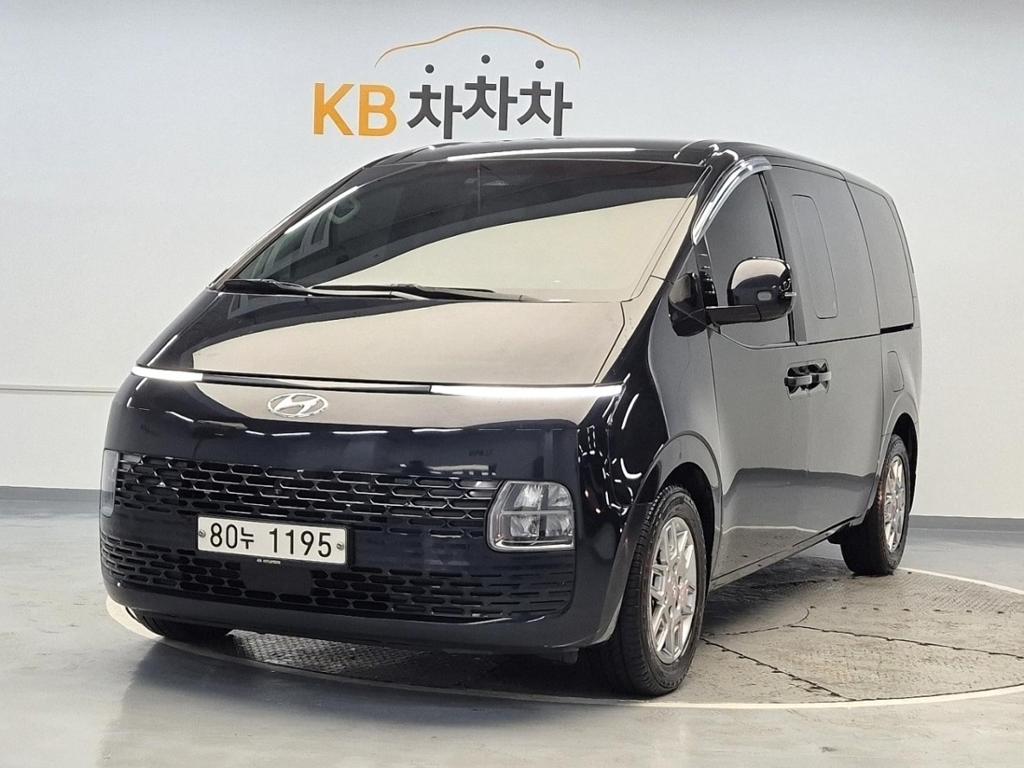 2022 HYUNDAI STARIA 
