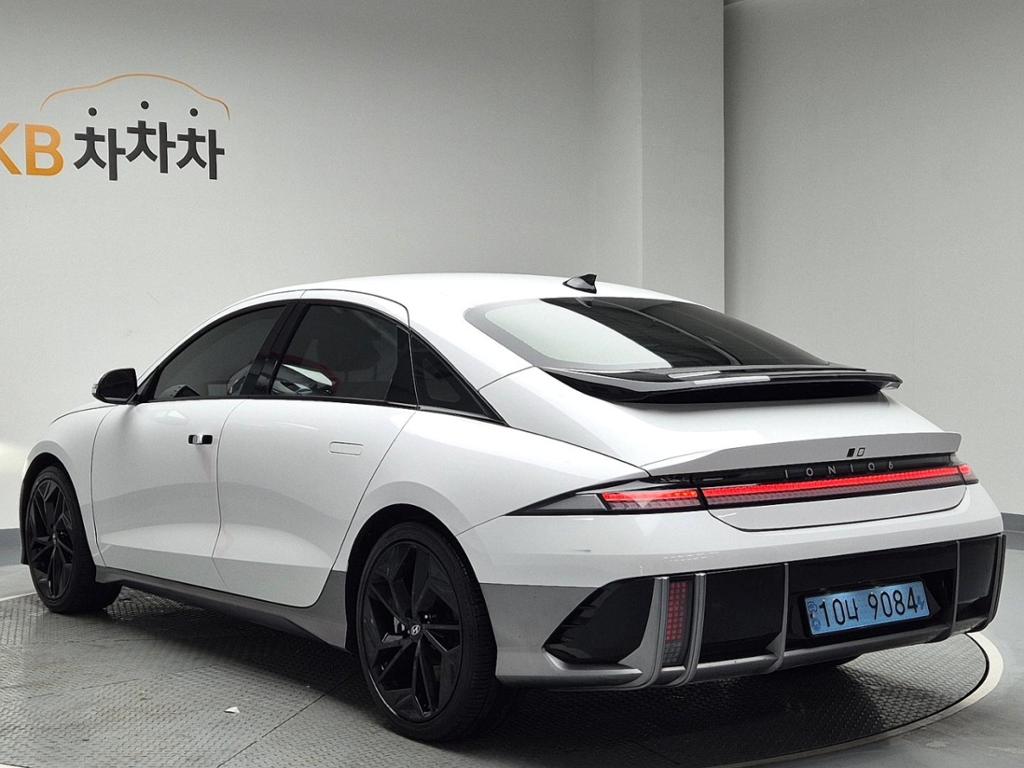 2023 HYUNDAI IONIQ6 