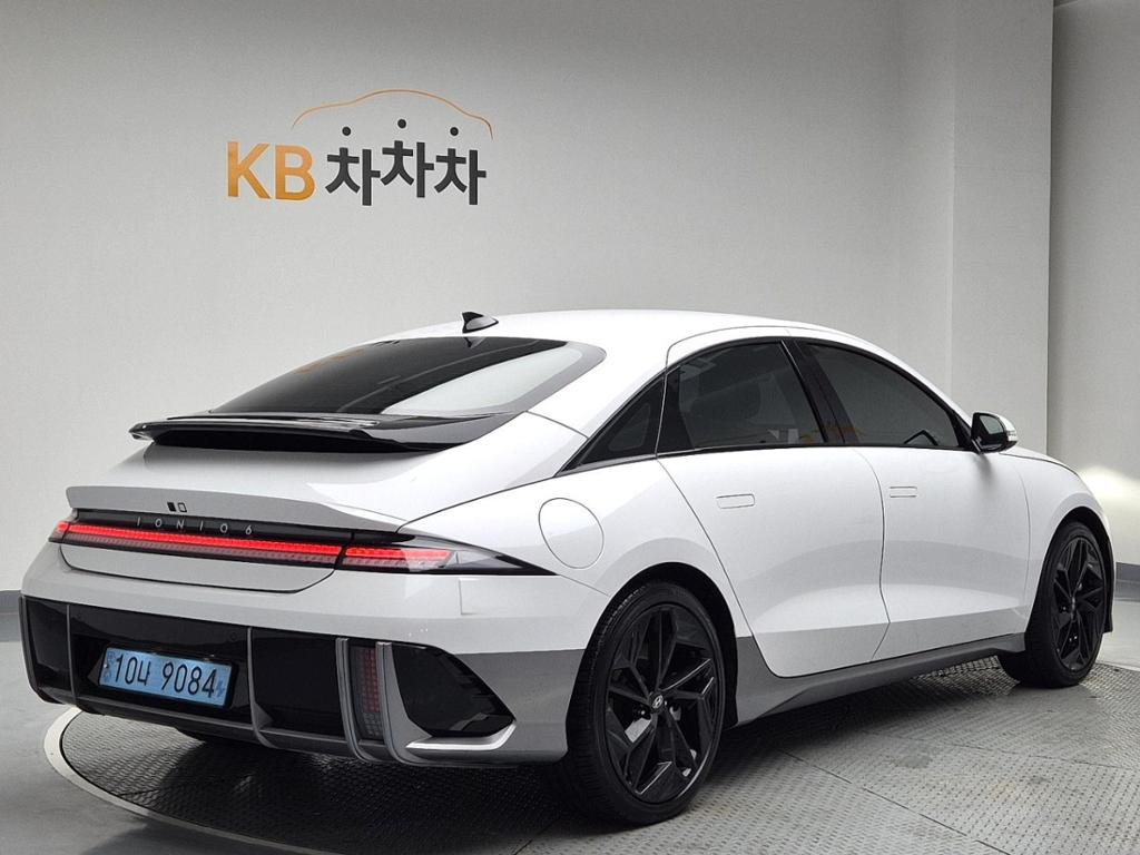 2023 HYUNDAI IONIQ6 