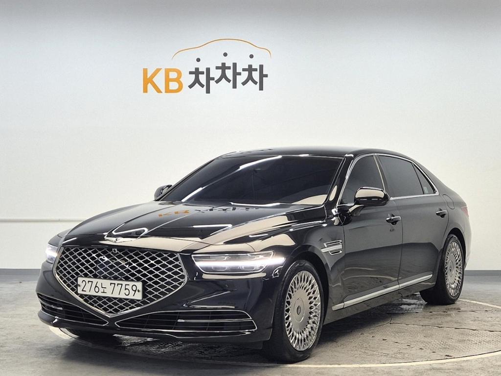 2021 GENESIS G90 