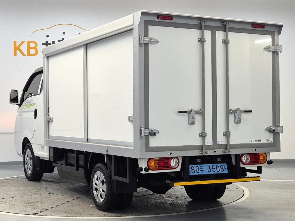 2023 HYUNDAI PORTER II ELECTRIC 