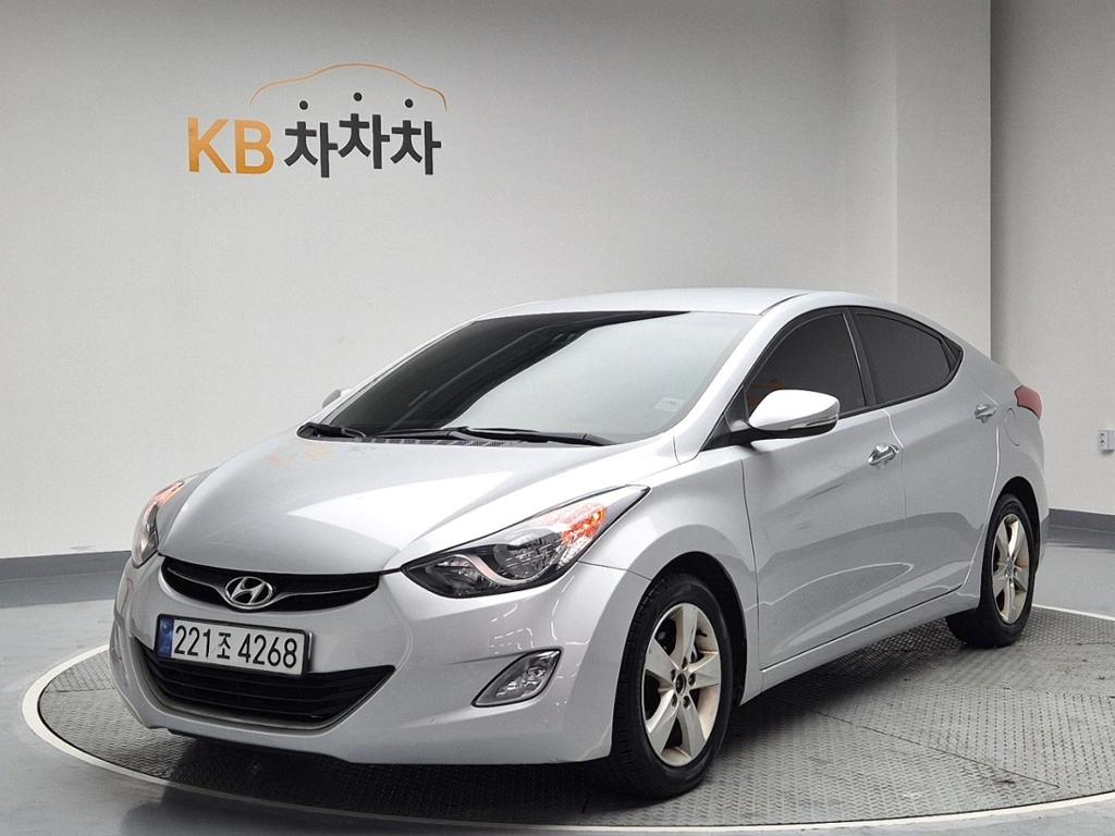 2011 HYUNDAI AVANTE MD 