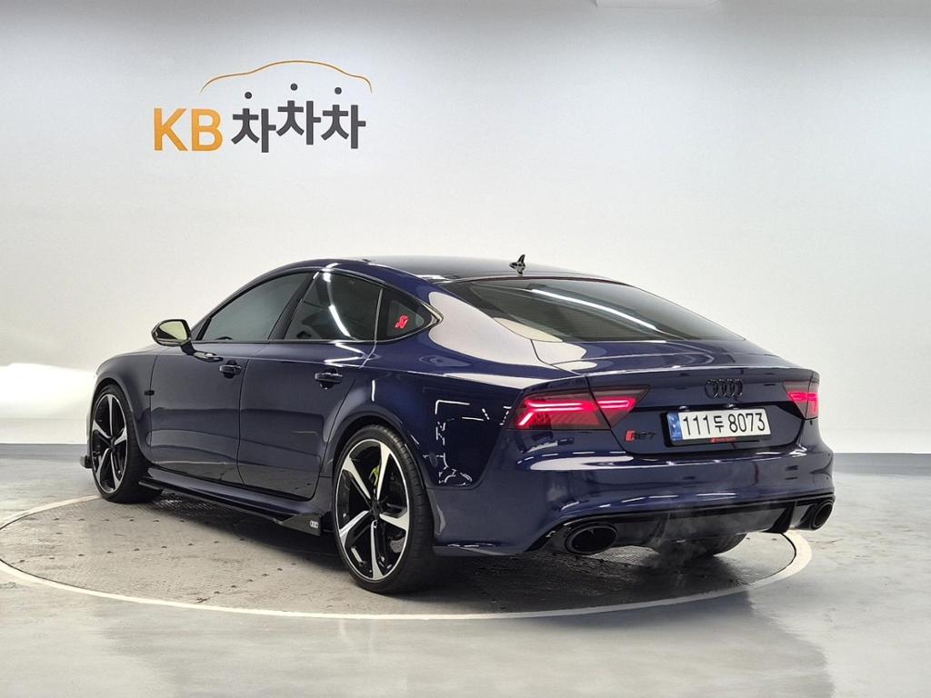 2014 AUDI RS7 (1Gen) 