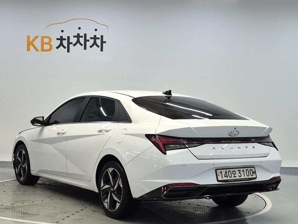2021 HYUNDAI AVANTE (CN7) 