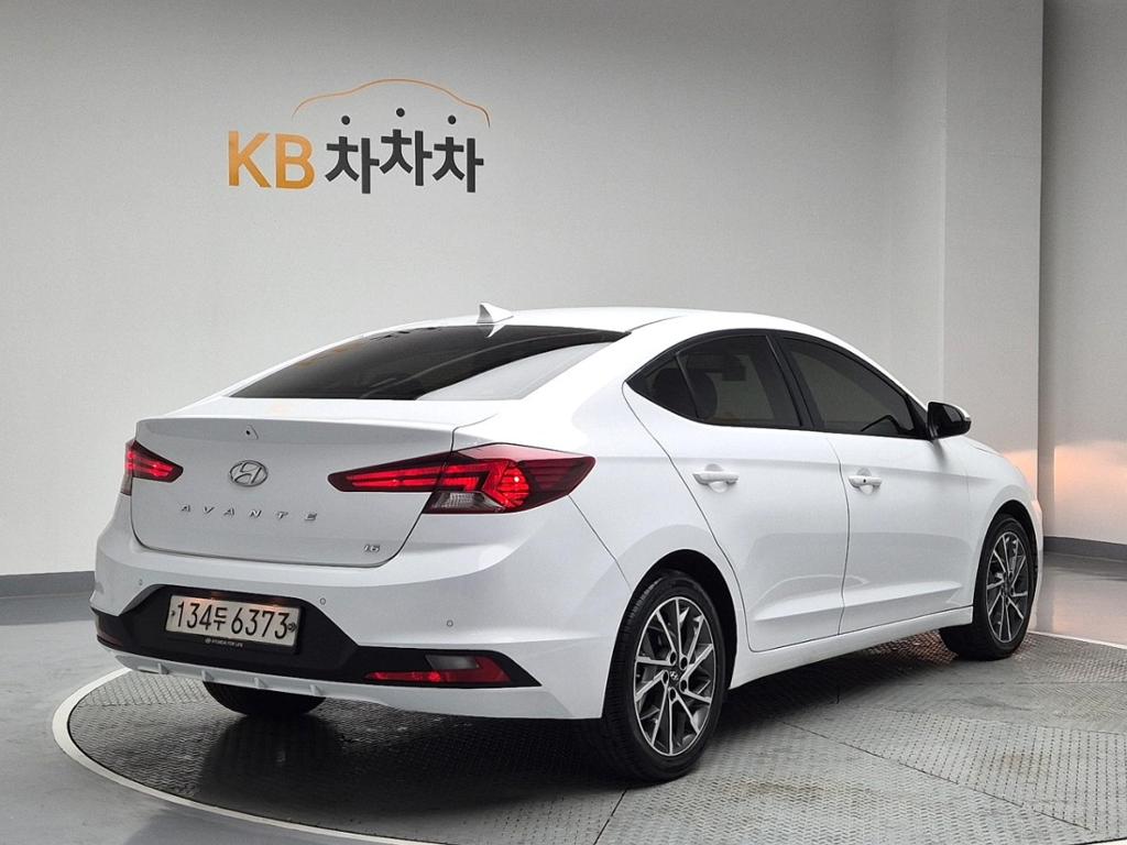 2020 HYUNDAI THE NEW AVANTE AD 